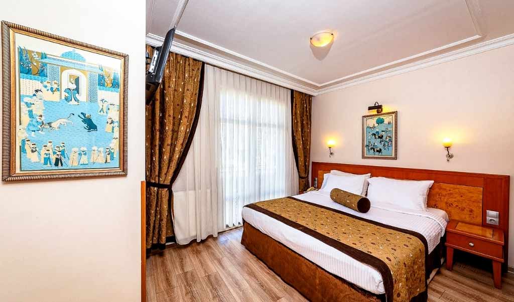 İstiklal Caddesi Taksim Hotels